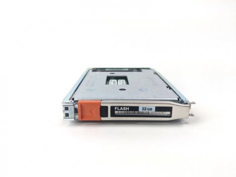 EMC 303-107-002D | 32Gb Flash Disk