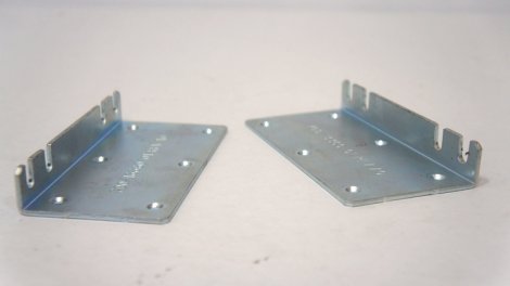 Cisco 700-13360-01 | Rack Mounting Brackets with Screws