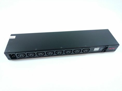APC AP7821B | Metered 8x IEC 60320 C13 208/230V 1U 16A Rack Power Distribution Unit