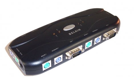 Belkin F1DJ104P-B | 4-Port Compact PS/2 KVM Switches with Bundle Cables