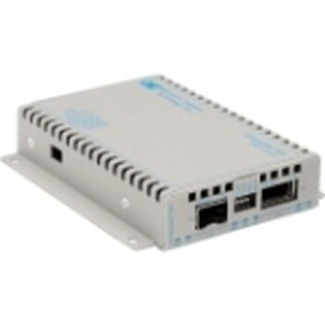 Omnitron 8599-01-FW | iConverter 10 Gigabit Ethernet Fiber Media Converter SFP+ to XFP 10Gbps Wide Temp 1 x SFP+