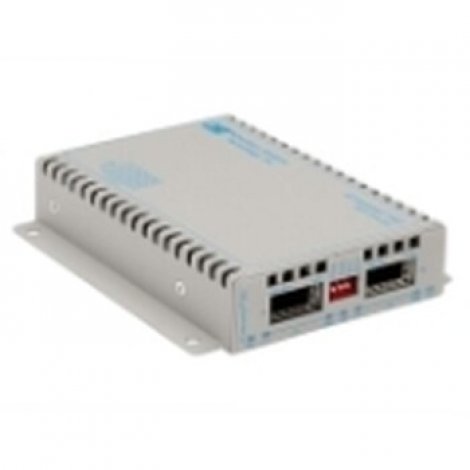 Omnitron 8599-11-DW | iConverter 10 Gigabit Ethernet Fiber Media Converter XFP to XFP 10Gbps Wide Temp 2 x XFP (Protocol-Transparent)