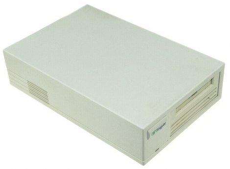 Seagate STD624000N-RYT | TapeStor DAT 24 DDS External Tape Drive 12GB Native/24GB Compressed - 5.25 1/2H External